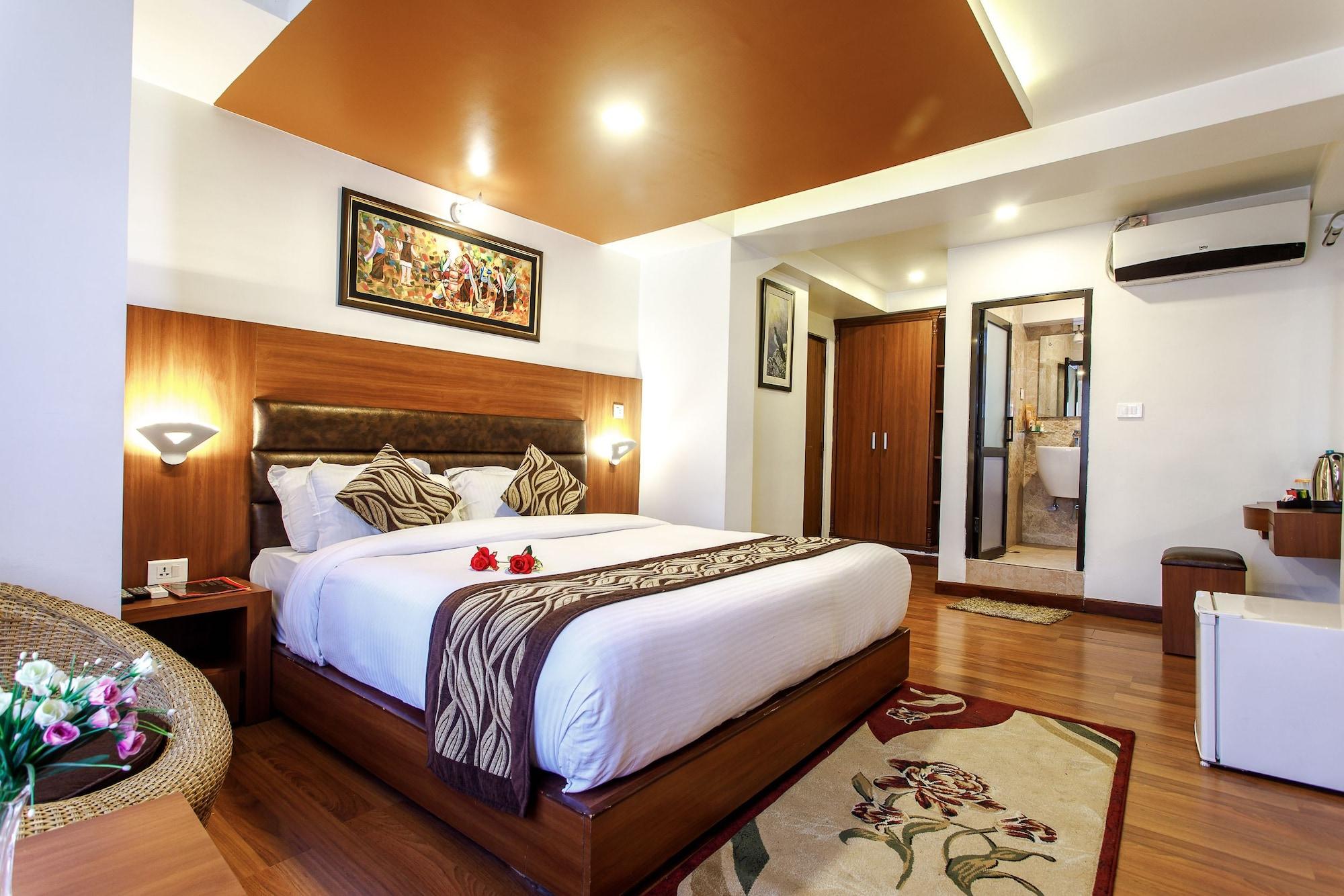 Hotel Shreesu Катманду Экстерьер фото