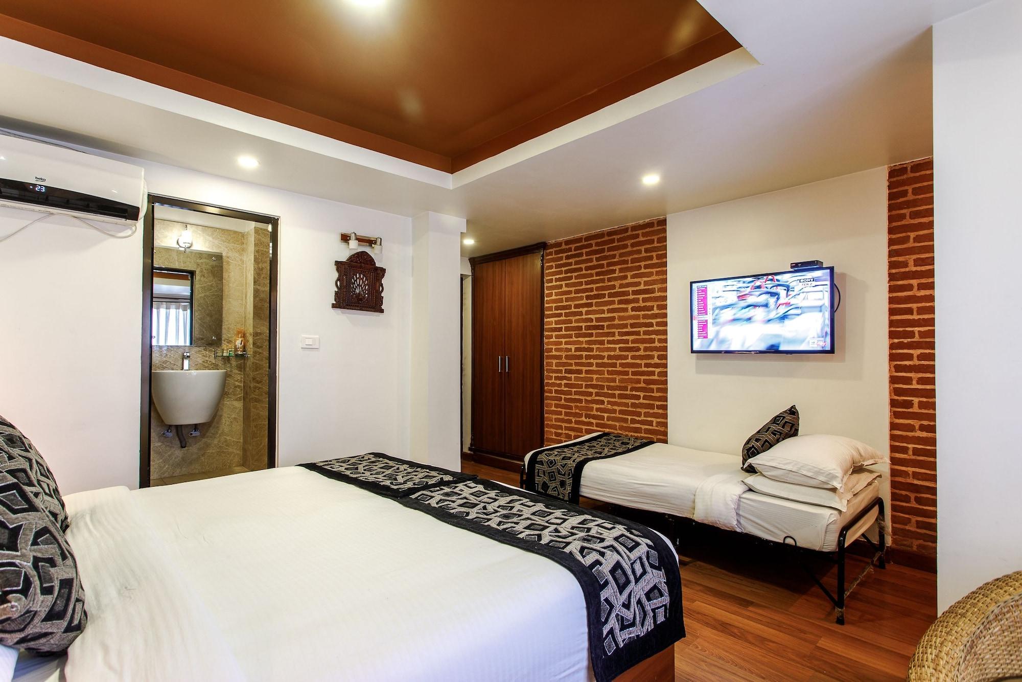 Hotel Shreesu Катманду Экстерьер фото