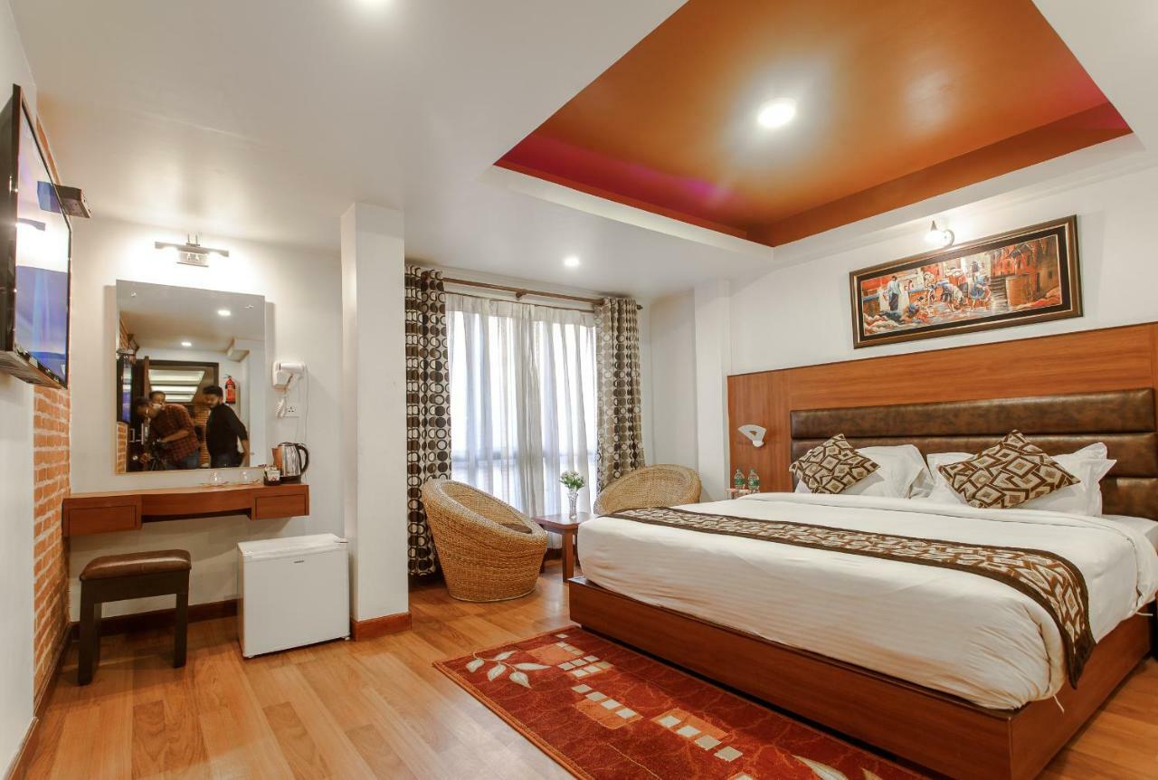 Hotel Shreesu Катманду Экстерьер фото